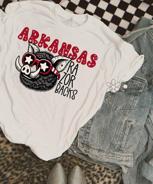 ‘Arkansas Razorbacks’ Completed Tee